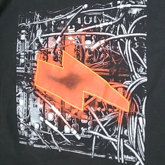 AC/DC Black Concert Band Tee-Shirt - Picture 9 of 9